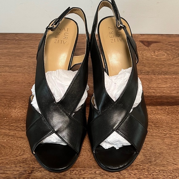 Naturalizer Barrie, Black Smooth High Heel (3") Sandal size 9.5 - Picture 1 of 8